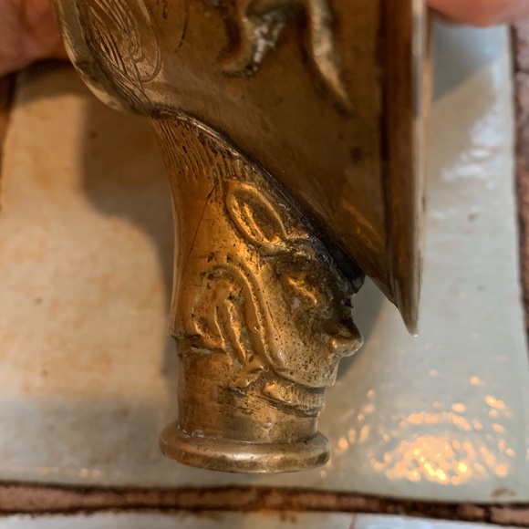 Vintage dragon figural brass miniature coal carrier - Picture 10 of 11